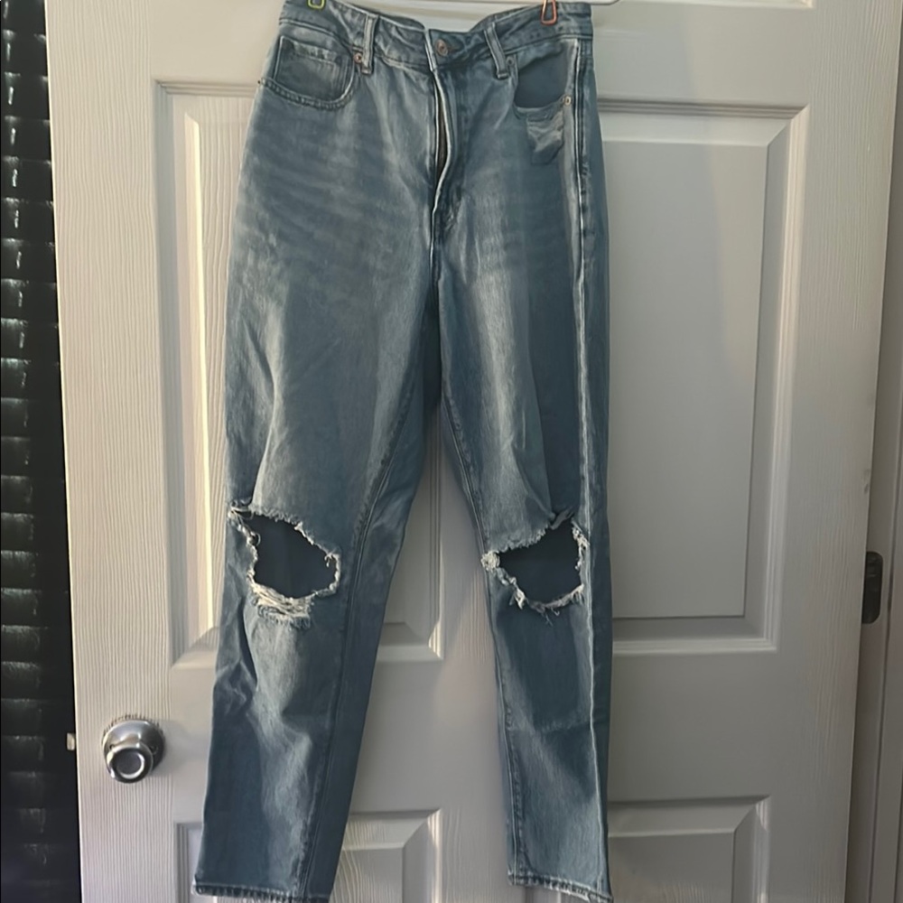 American Eagle Outfitters Light Blue Straight Leg Jeans